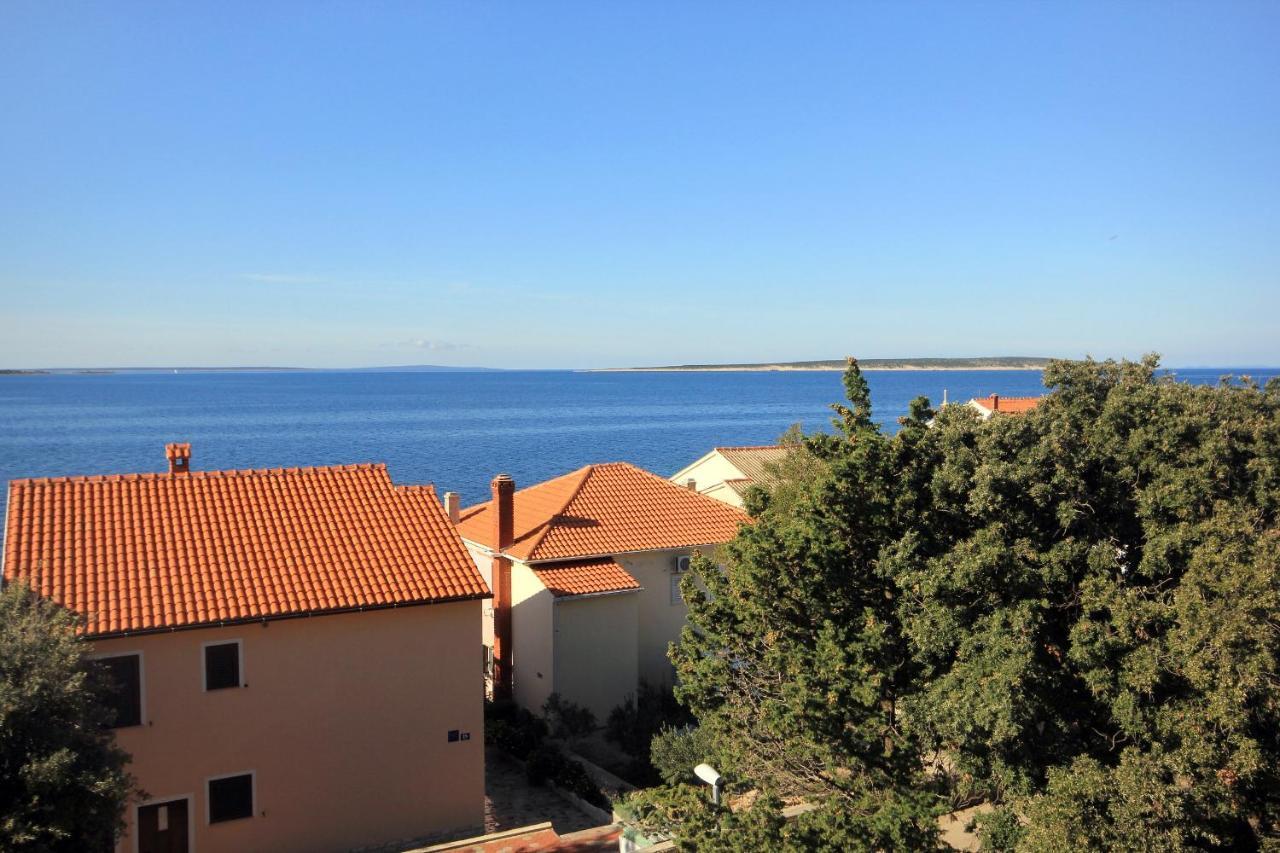 Apartments And Rooms By The Sea Mandre, Pag - 3557 Kolan Exterior foto