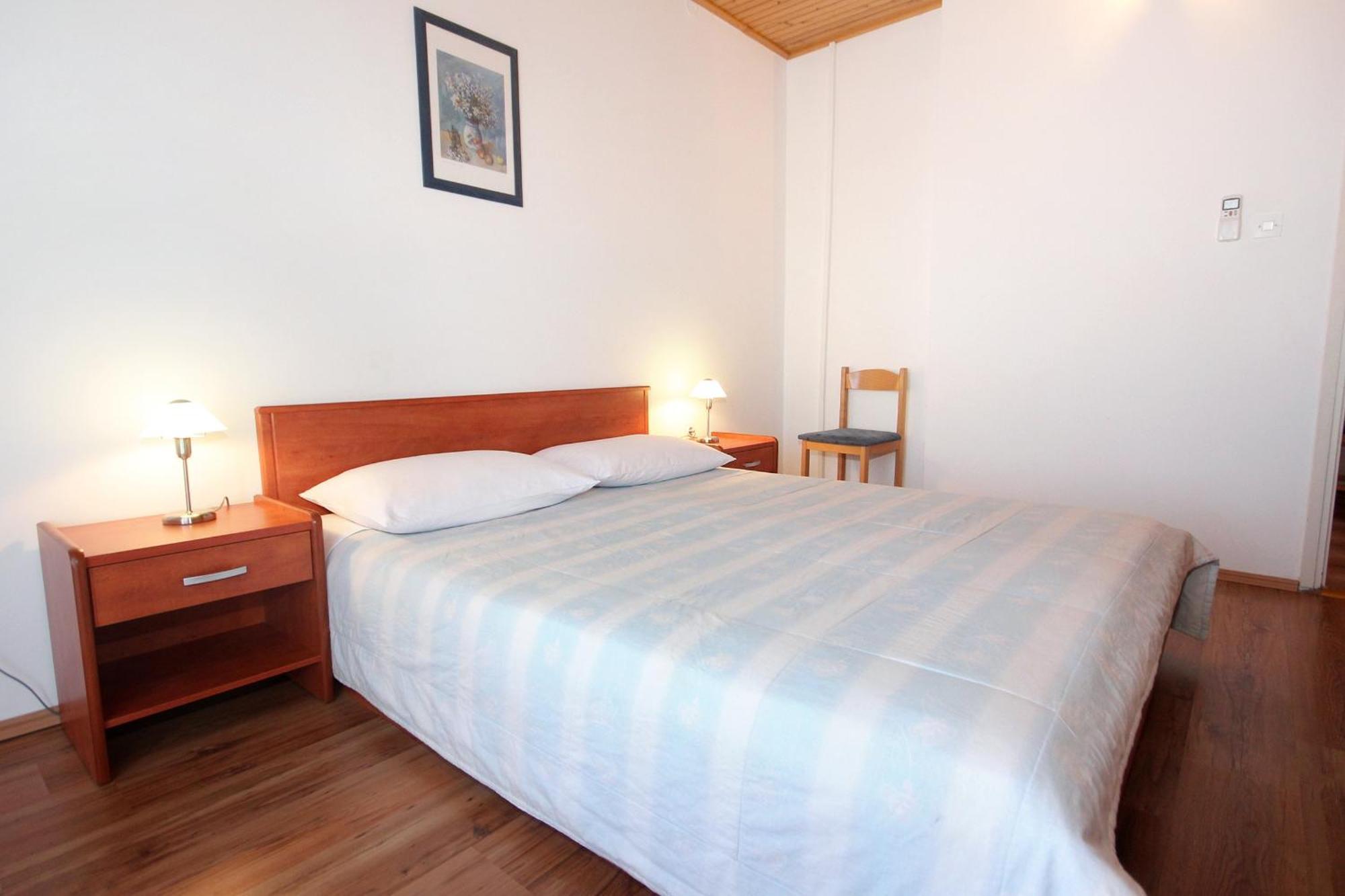 Apartments And Rooms By The Sea Mandre, Pag - 3557 Kolan Zimmer foto